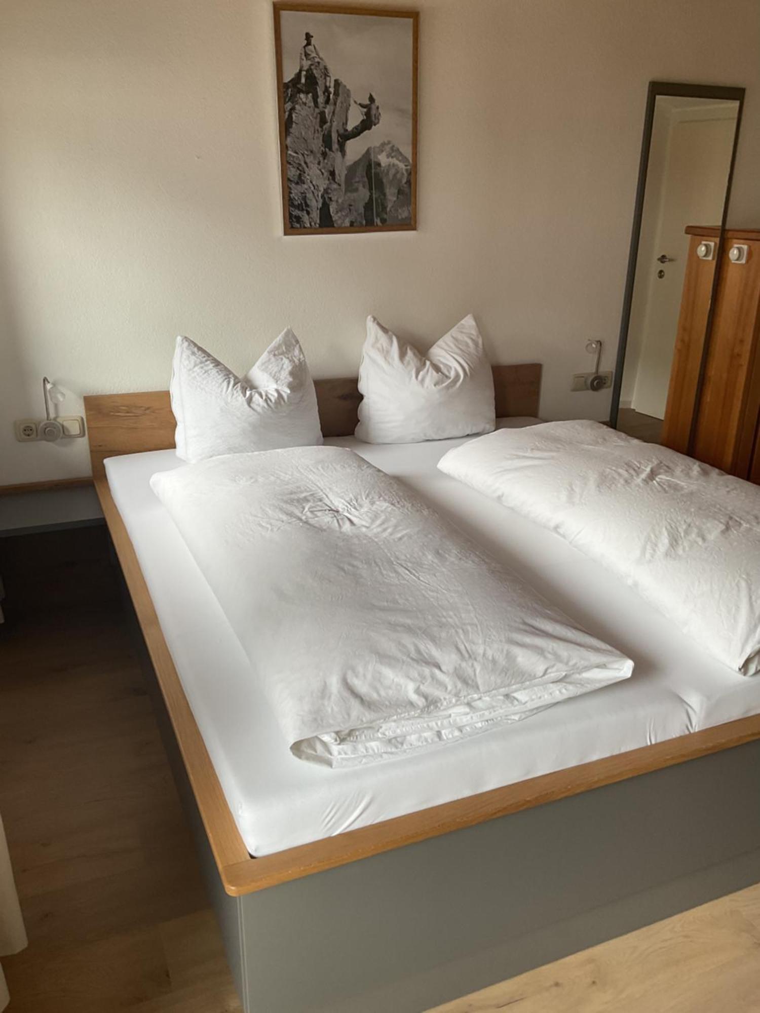 Landgasthof Dorfstadl Inn Kossen